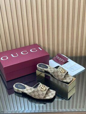 Women's Gucci Sandals